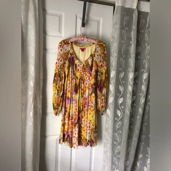 Sunny Leigh bright color floral short Hippie dress flutter sleeve women sz S - Picture 4 of 11